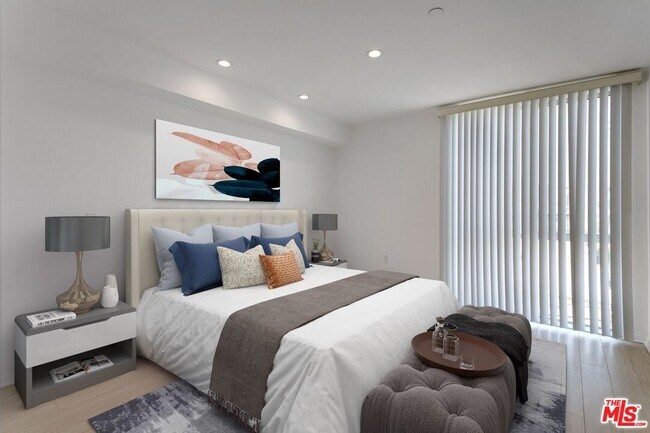 Photo - 1600 S Westgate Ave Unit 301