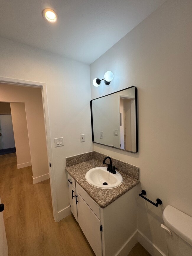 Photo - 5511 Corteen Pl Unit 7