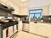Photo - 408 N Curtis Ave