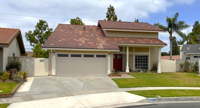 Photo - 17505 Kensington Cir House