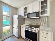 Photo - Beautiful 1B/1BA Upgraded Condo In La Joll... Unit 182