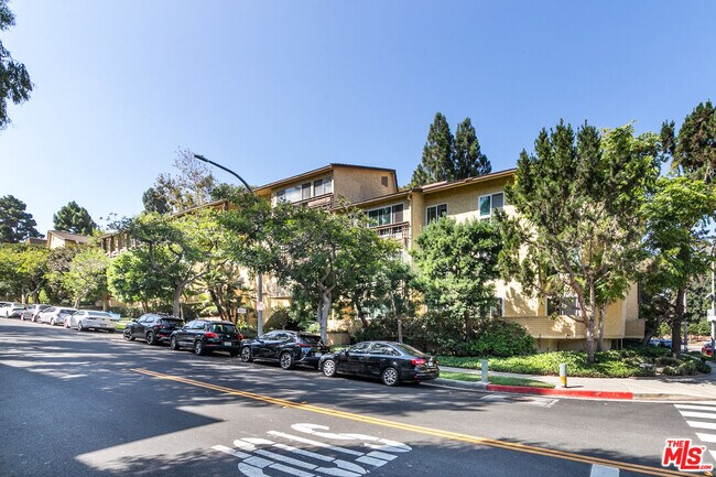 Photo - 5600 Kensington Wy Unit 104