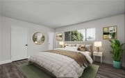 Photo - 665 W 21st St Unit 3