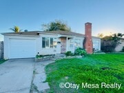 Photo - Charming 2-Bedroom Home with Expansive Outdoor Space