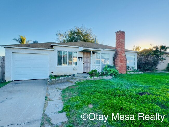 Photo - Charming 2-Bedroom Home with Expansive Outdoor Space