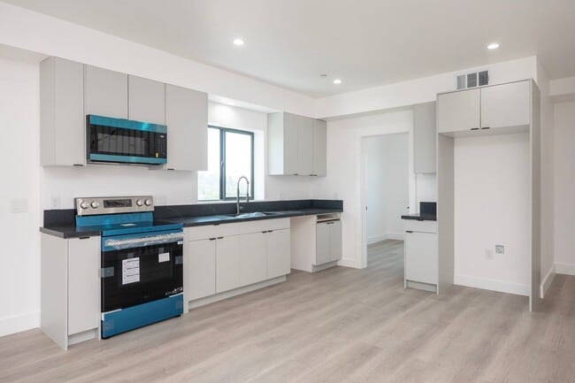 Photo - 1573-1579 Ricardo Street Unit 1579 Ricardo Street