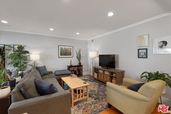 Photo - 14934 Dickens St Unit 7