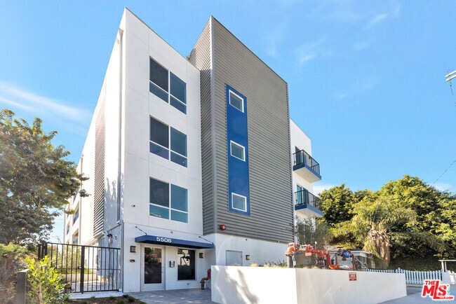 Building Photo - 5506 Thornburn St Unit 403 Rental