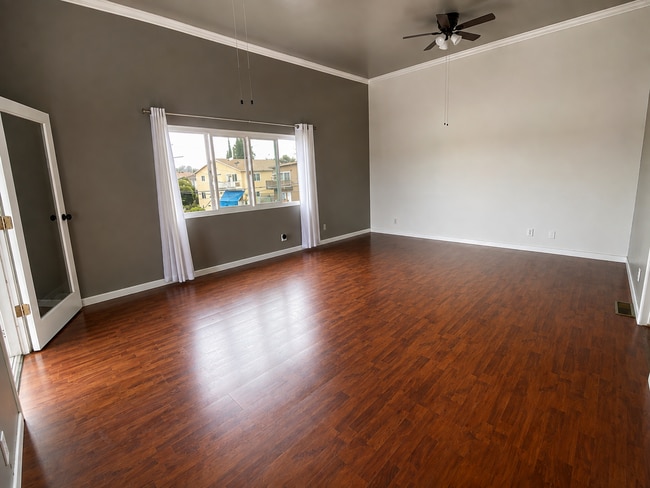 Photo - 1841 Marney Ave