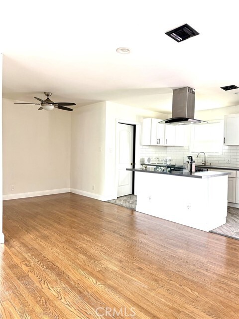 Photo - 6716 Etiwanda Ave