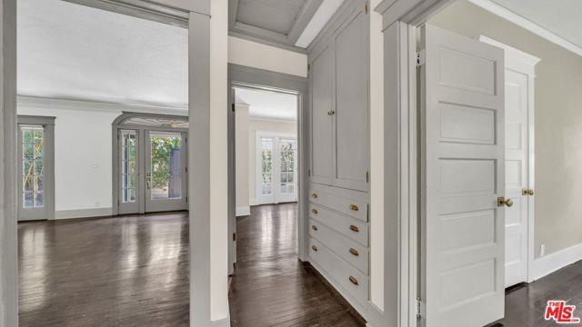 Photo - 1917 Hillcrest Rd