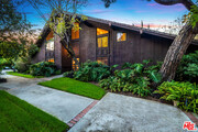 Photo - 4635 Clybourn Ave Townhome