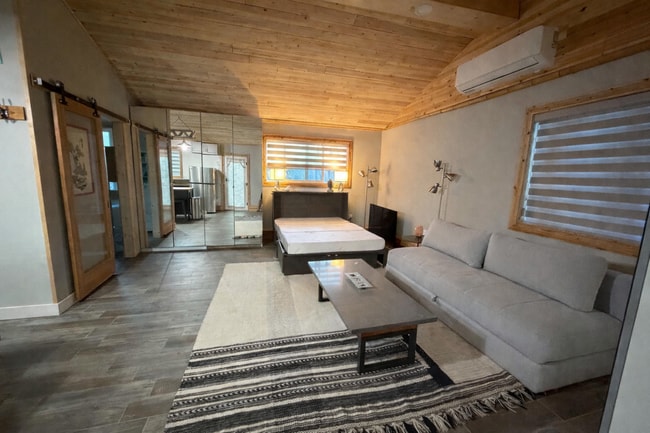 Photo - 7711 Owensmouth Ave Unit Modern Cottage