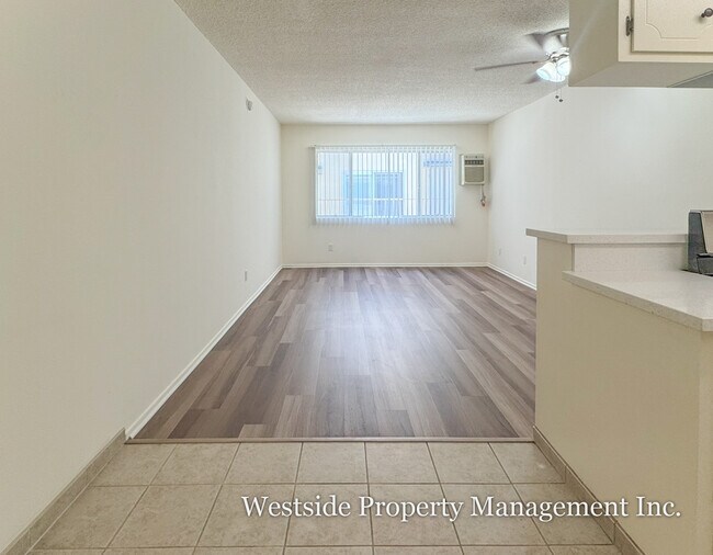 Photo - 11360 Iowa Ave