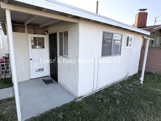 Photo - 15334 Orizaba Ave Unit A