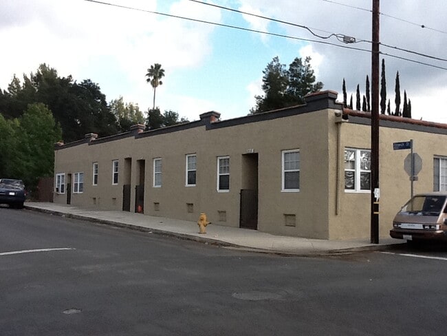 Photo - 8456 Fenwick St