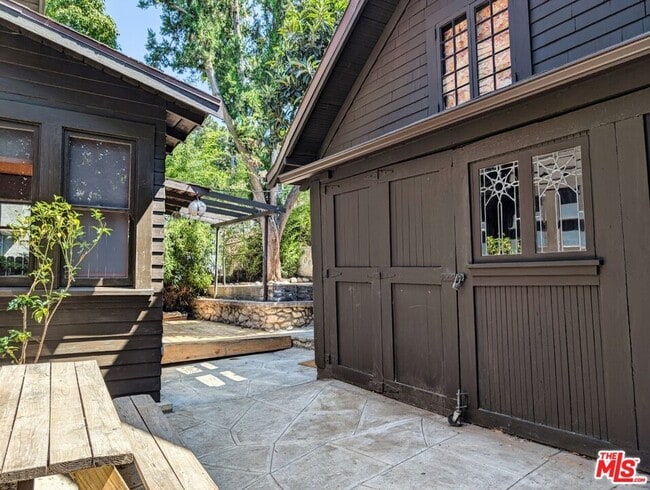 Photo - 216 Mt Washington Dr