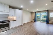 Photo - Stylish 3Bdm 3Ba Condo with Modern Upgrade...