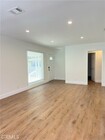 Photo - 337 E Everett Pl