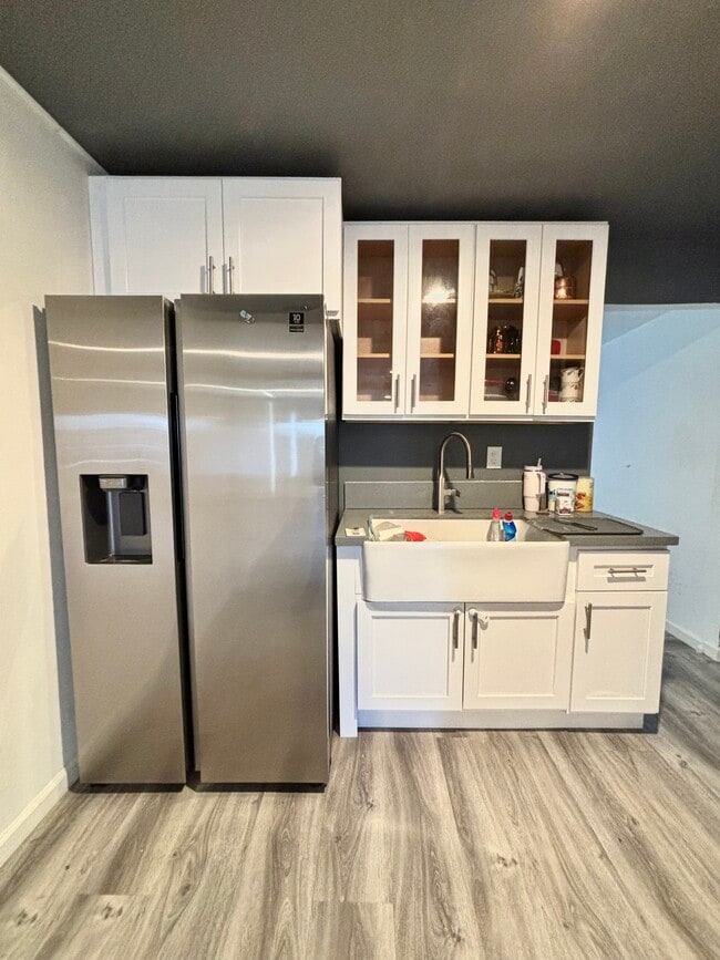 Photo - 1851 E 43rd St