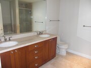 Photo - Electra! Spectacular Water and City views ...