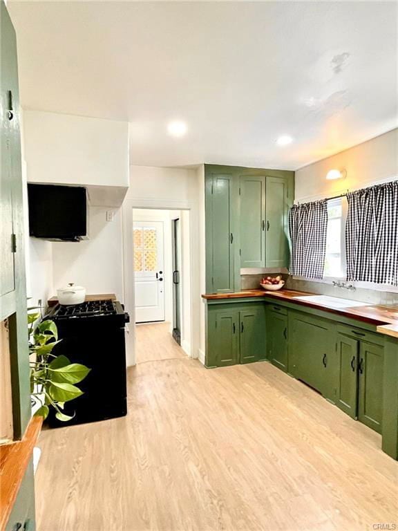 Photo - 2122 Navarro Ave