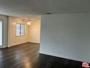 Photo - 1123 E Cameron Ave