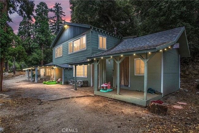 Photo - 39581 Canyon Dr House