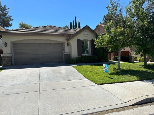 Single Story 3 Bedrooms Plus Den, Paseo Del Sol!!! - Single Story 3 Bedrooms Plus Den, Paseo Del Sol!!!