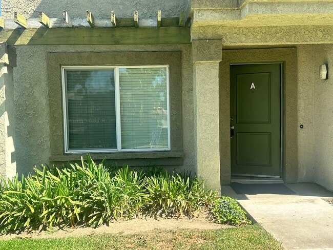 Building Photo - Beautiful CONDO for rent ! 1/2 OFF 1ST MONTH RENT!!