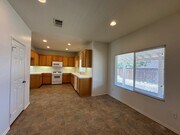 Photo - Spacious 4 Bedroom Home in Victorville