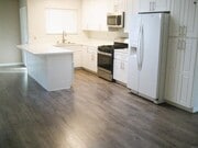 Photo - 1259 Siggson Ave