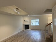 Photo - 4023 Bluff View Way