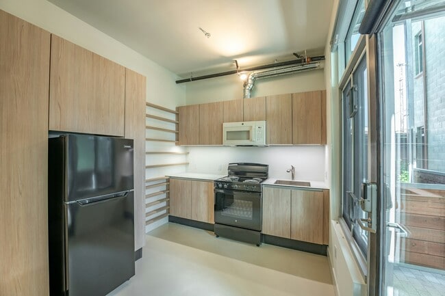 Photo - 1932 Kearney Ave Unit 05