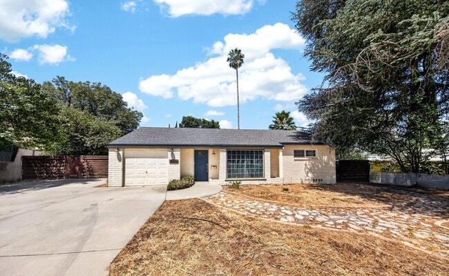 Photo - Walk to LLU! Fully-Furnished Updated Single-Story