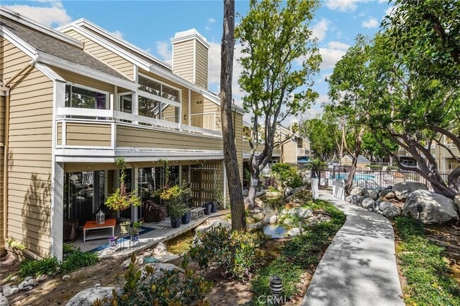 Photo - 3740 S Bear St