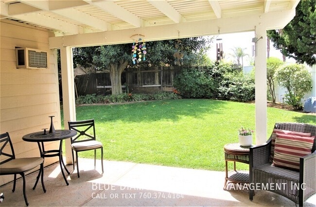 Photo - 657 Cedar St