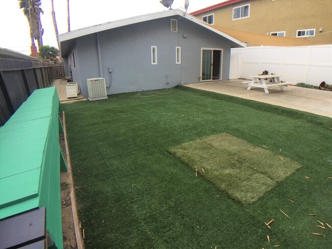 Photo - 4 Bed/ 2 Bath House Rental in El Segundo