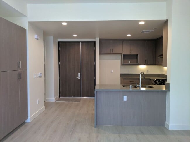 Monterey Bay Square (#308) - Monterey Bay Square (#308) Apartment Unit 308