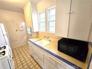 Photo - 146 N Hamilton Dr Unit A