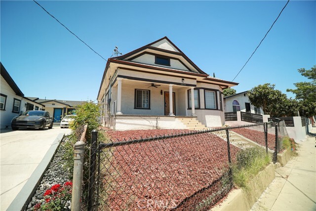 Photo - 3221 Folsom St