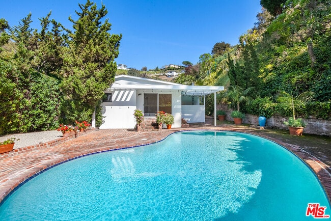 Building Photo - 9534 Gloaming Dr