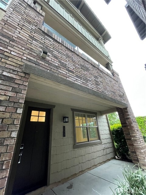 Photo - 590 Boulder Cir