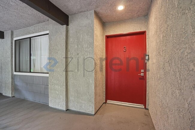 Photo - 743 Euclid Ave