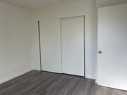 Photo - Pro Service Realty - R20801-20801 Unit B