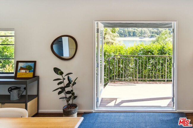 Photo - 2055 W Silver Lake Dr