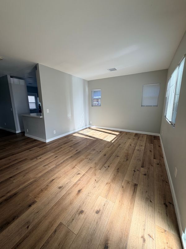 Photo - 4033 Linwood Pl