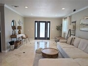 Photo - 3527 Cricklewood St