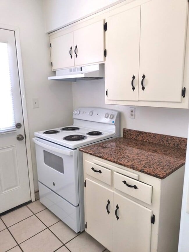 Photo - 1 bedroom apartment in Guadalupe + $150 Gift card upon move in Unit 4518D