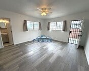 Photo - 239 E 90th St